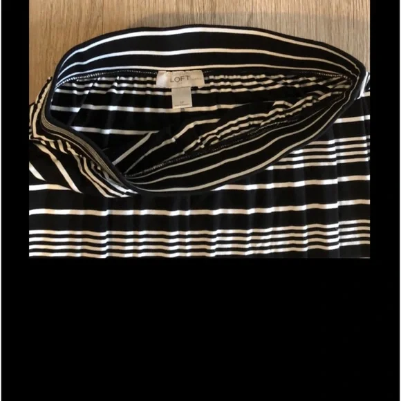 Loft Petites Maxi Skirt Black And White Striped  Size SP - Picture 11 of 15